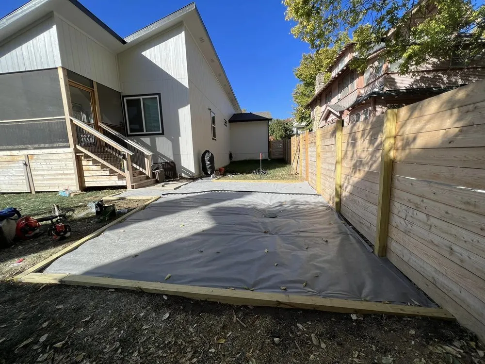 Affordable garden landscaping for beautiful yards in Kansas City, KS by EMC Landscaping