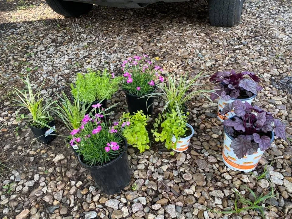 Trusted outdoor landscaping in Kansas City, KS by EMC Landscaping