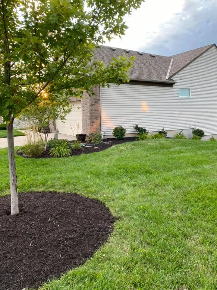 Affordable outdoor landscaping experts serving Kansas City, KS - EMC Landscaping