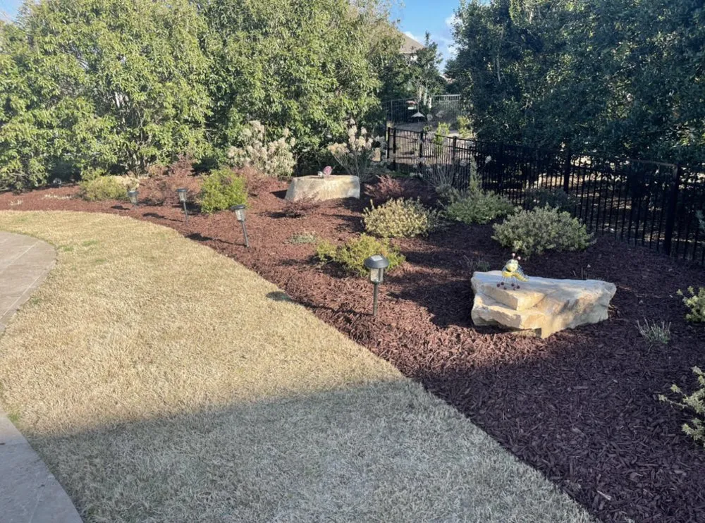 Local yard maintenance experts serving Charlotte, NC - Emerald Arrow Lawn Care and Landscaping