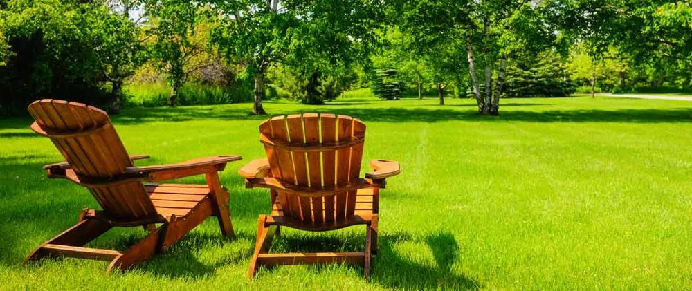 Local outdoor landscaping for beautiful yards in Navarre, FL by Emerald Coast Lawn Pros