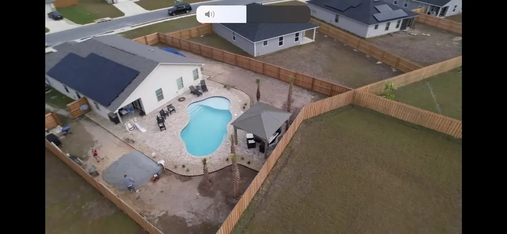 Reliable landscaping services near you in Navarre, FL by Emerald Coast Super Scapers