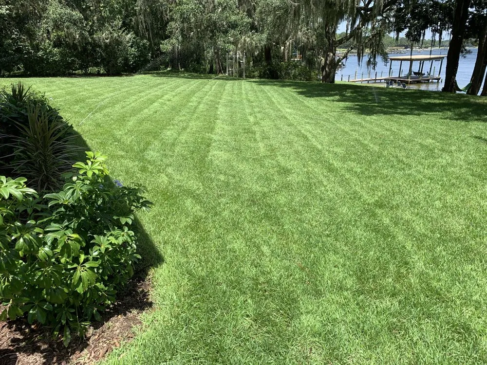 Trusted residential landscaping experts serving Valparaiso, FL - Emerald Coast Tree & Lawn