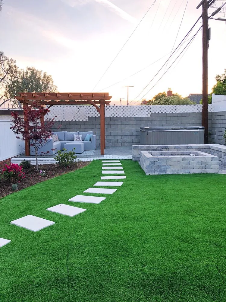 Affordable yard cleanup service experts serving Long Beach, CA - Emerald Crest Landscaping