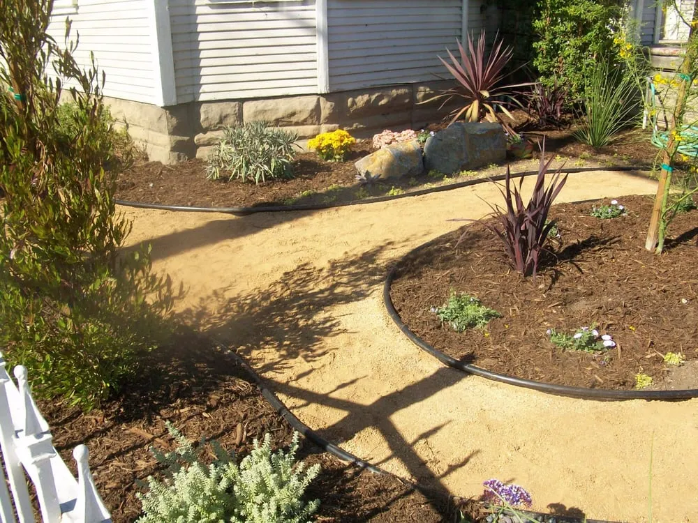 Local residential landscaping with custom design in Long Beach, CA by Emerald Crest Landscaping