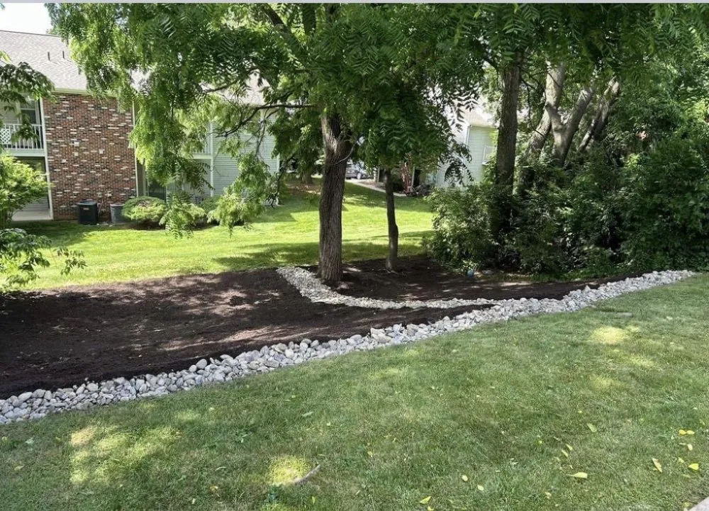 Top-rated yard cleanup service in Sinking Spring, PA - Emerald Earthworks