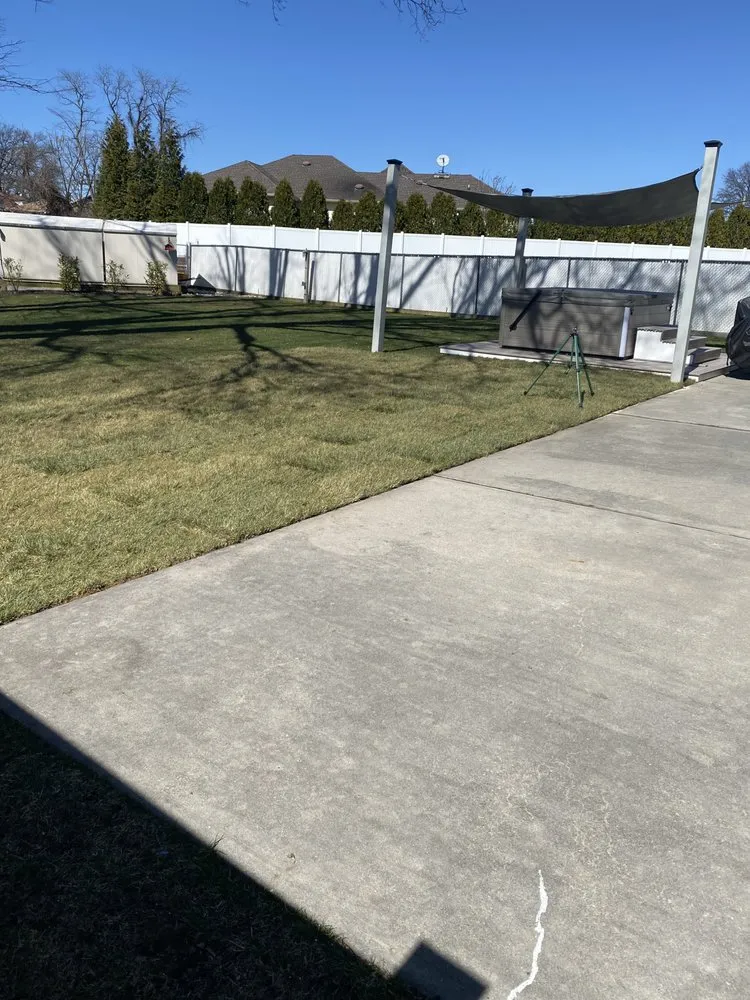 Professional lawn care service for year-round maintenance in Perth Amboy, NJ by Emerald Forest Lawn & Lanscape