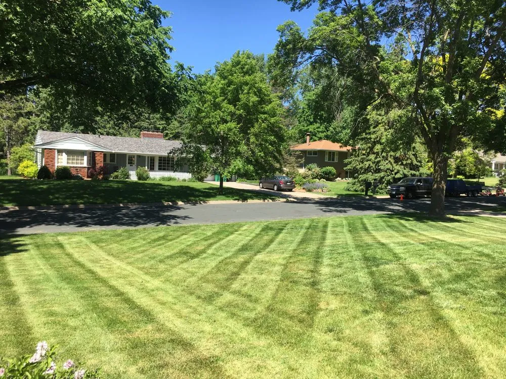 Top-rated lawn care service near you in Arden Hills, MN by Emerald Greens Mowing and Maintenance