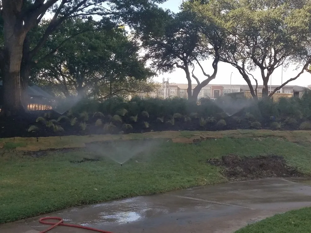 Affordable lawn care service experts serving Garland, TX - Emerald Lake Landscaping