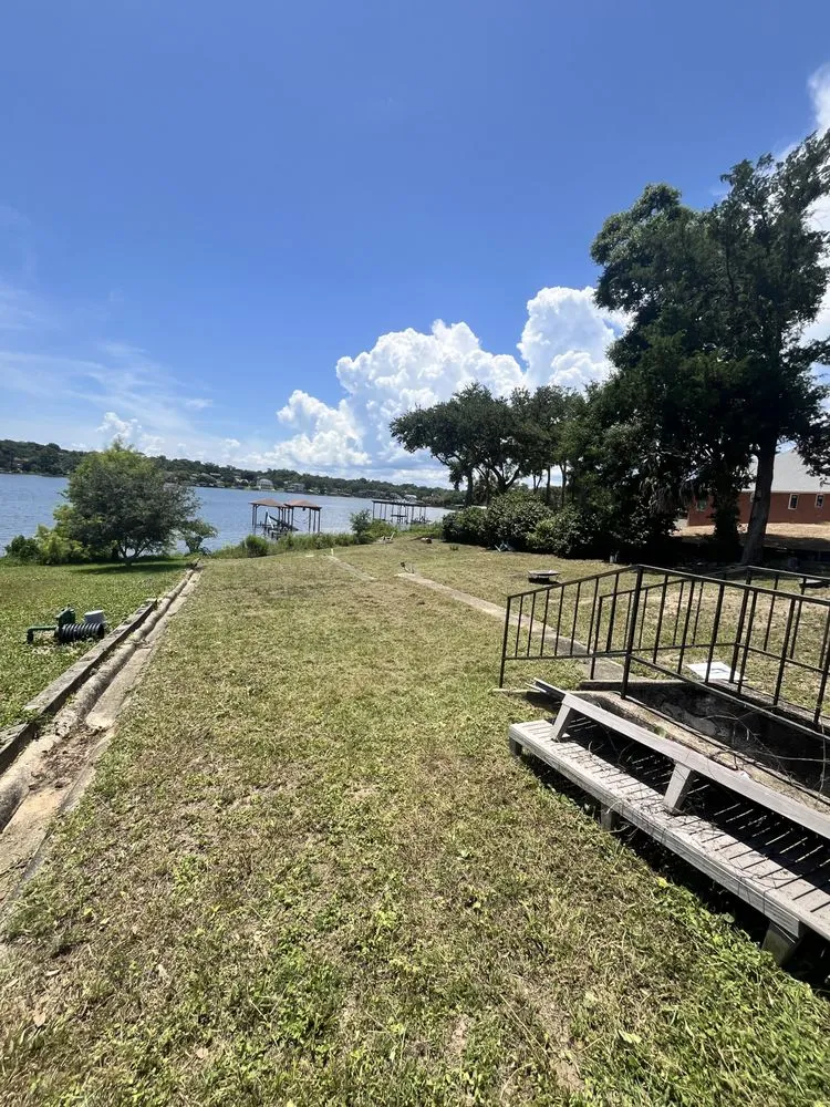 Top-rated landscaping services for outdoor upgrades in Pensacola, FL by Emerald Landscaping