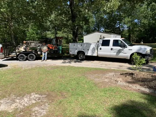 Emerald Landscaping Logo