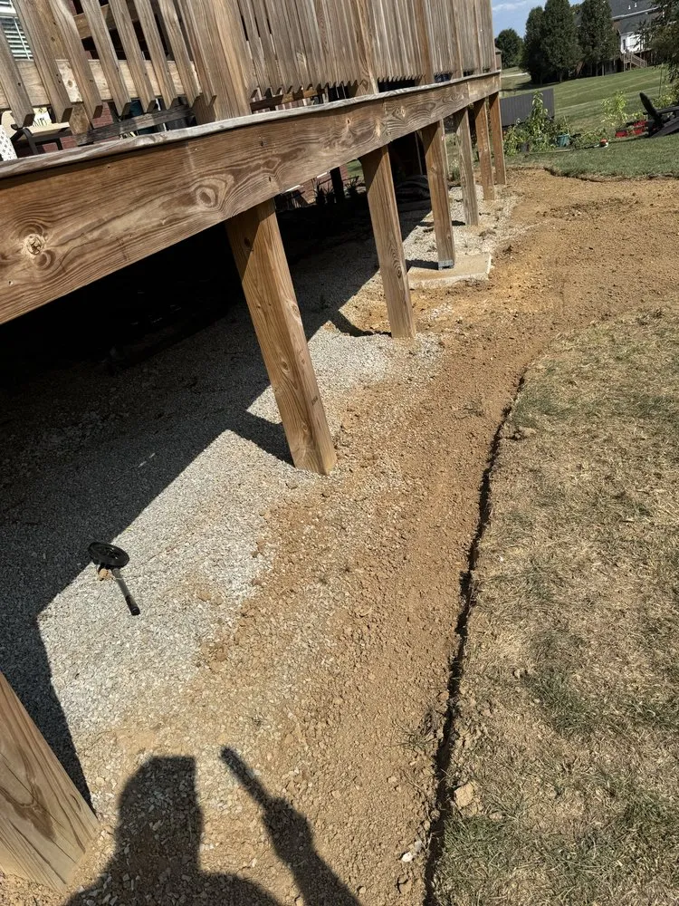 Affordable residential landscaping in Fox Chase, KY by Emerald Lawn & Landscape