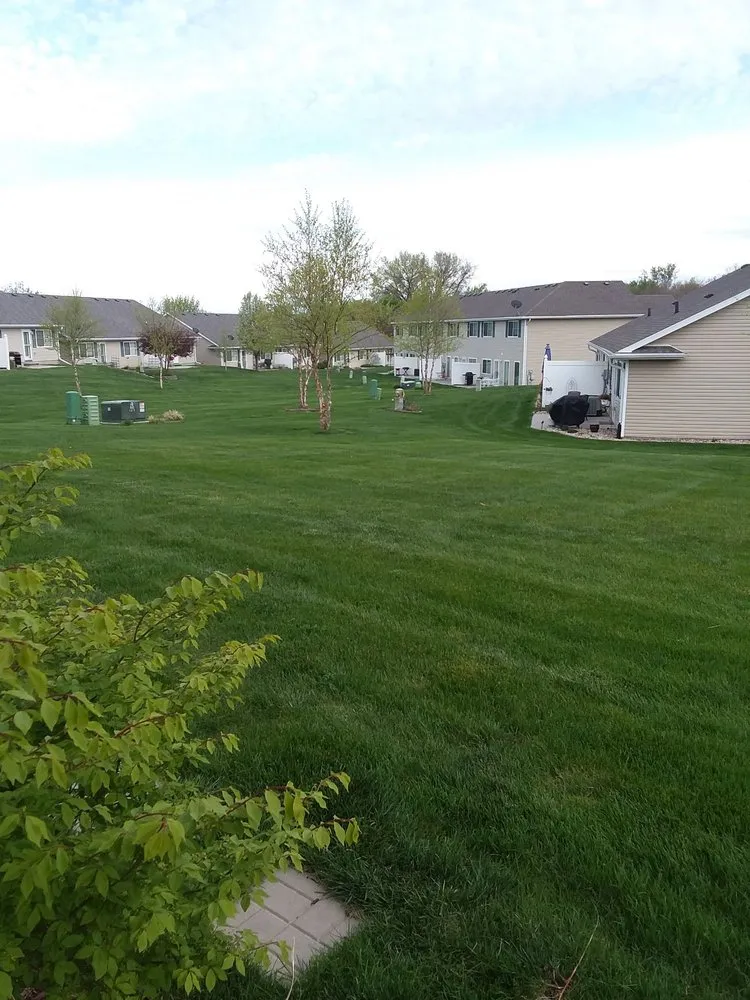 Expert landscape design in Gretna, NE by Emerald Lawn & Landscape