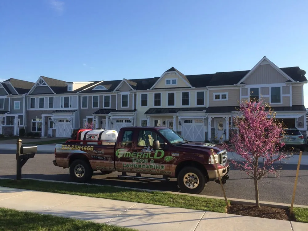 Top-rated lawn mowing service in Milford, DE - Emerald Lawn & Landscaping