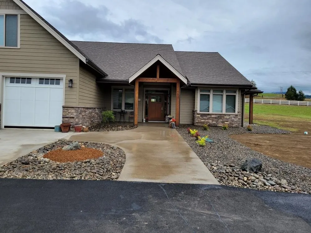 Professional landscape installation experts serving Roseburg, OR - Emerald Lawns