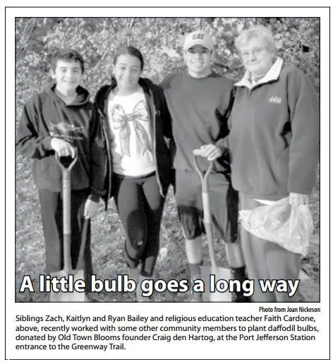 Top-rated lawn mowing service in Holtsville, NY by Emerald Magic Lawn Care