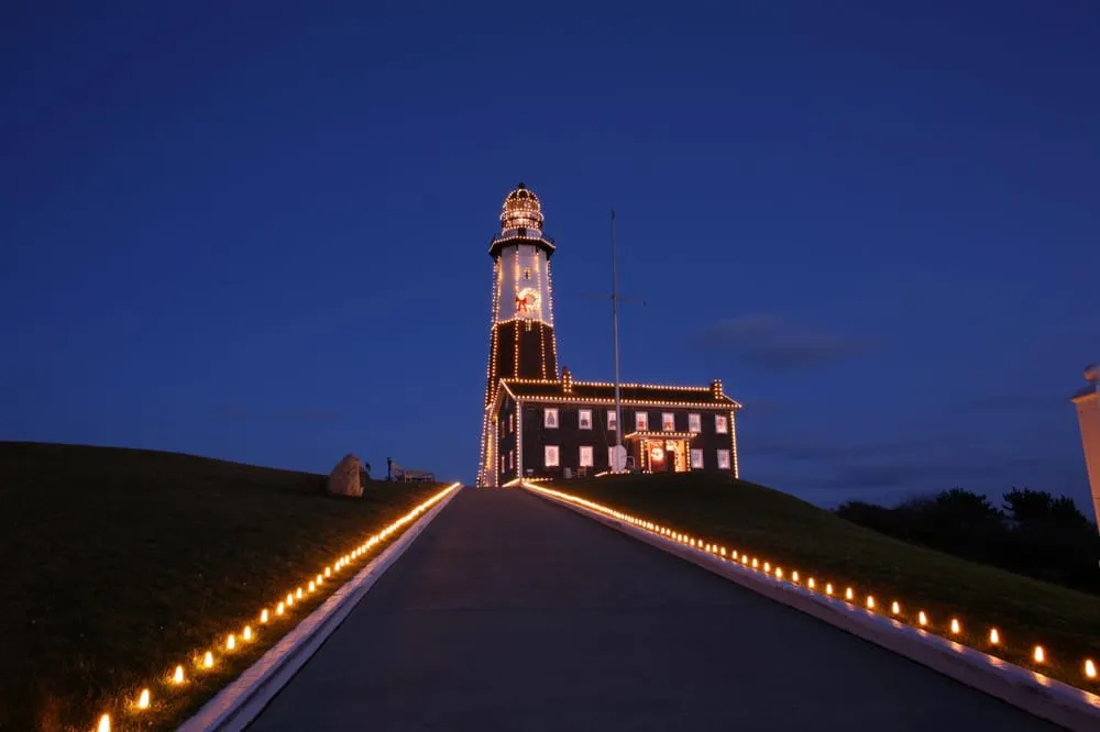 Expert garden landscaping experts serving Holtsville, NY - Emerald Magic Lawn Care