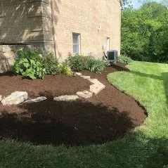 Top-rated residential landscaping in Lawrenceburg, IN - Emerald Outdoor Services