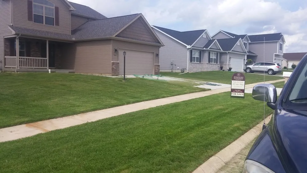 Local outdoor landscaping near you across Urbana, IL - Emerald Outdoor Services