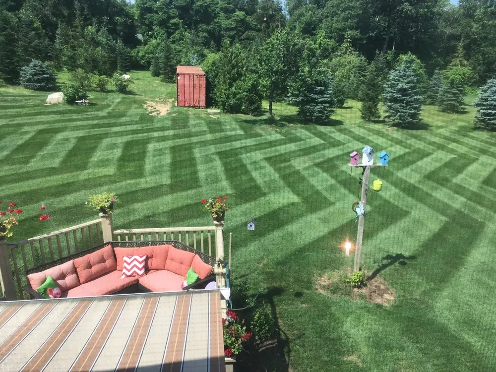 Professional yard maintenance for homes across Converse, TX - Emerald Yards