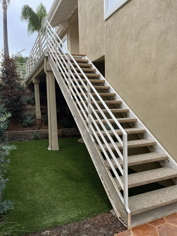 Top-rated landscaping services for year-round maintenance in Anaheim, CA by Emerge Landscape