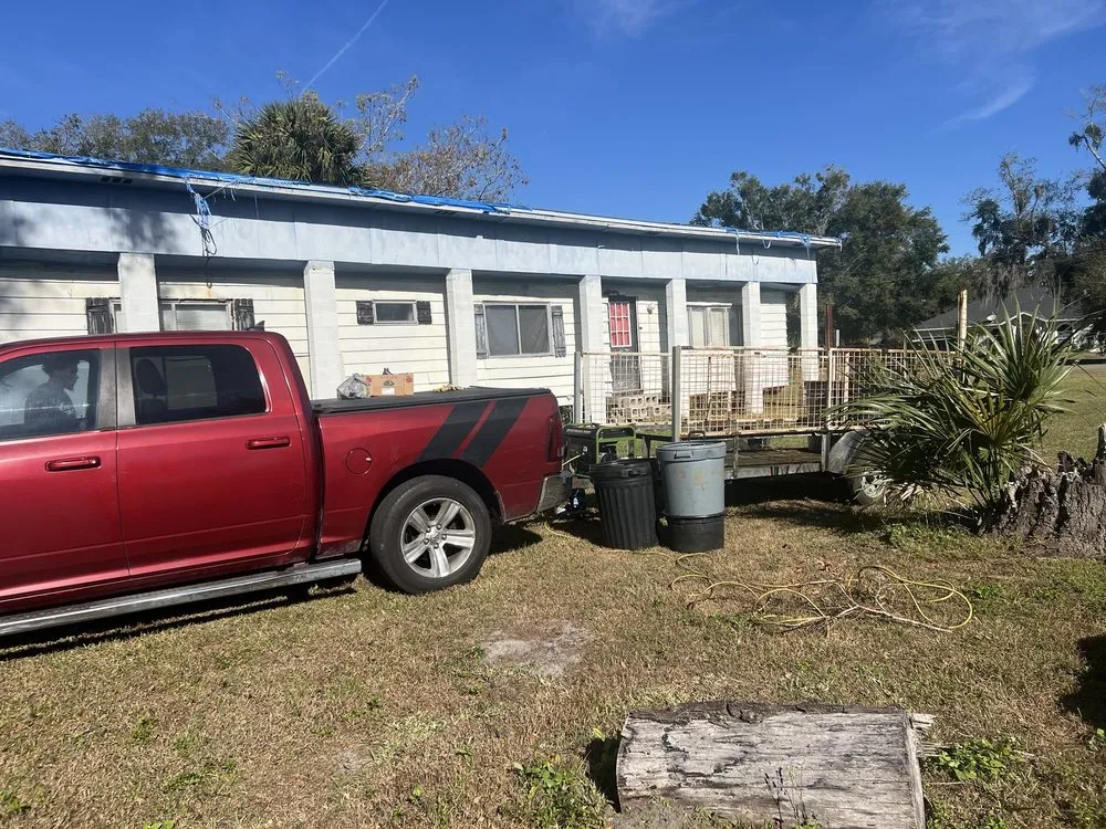 Top-rated outdoor landscaping experts serving Alafaya, FL - Emergency Junk Removal