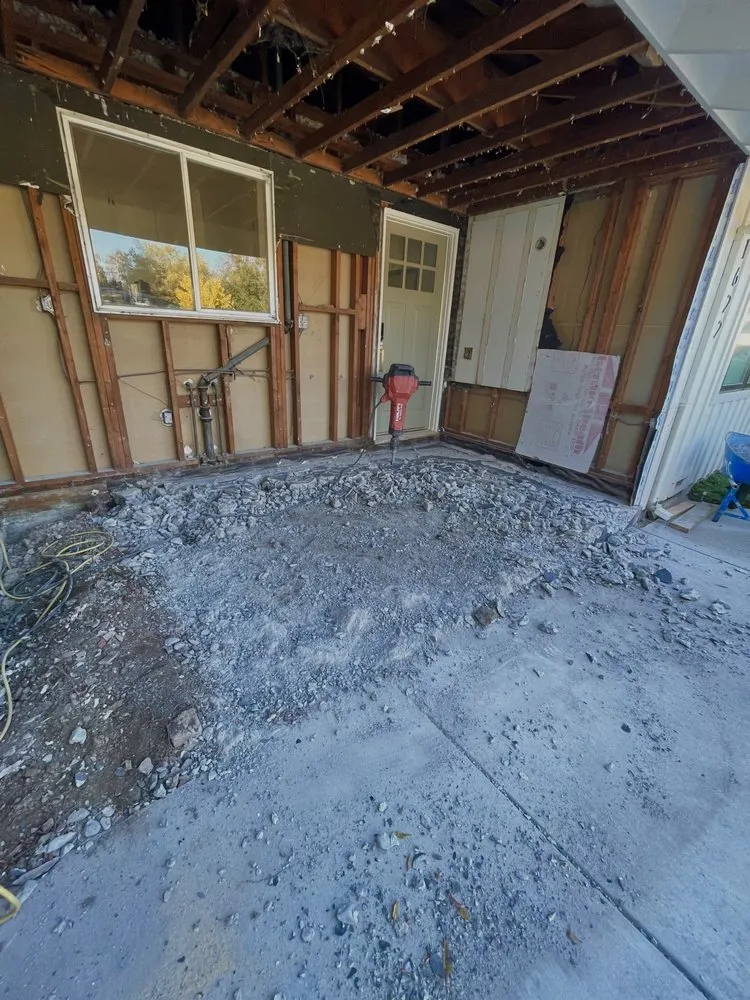 Custom yard maintenance experts serving Gilroy, CA - EMG Construction Landscaping