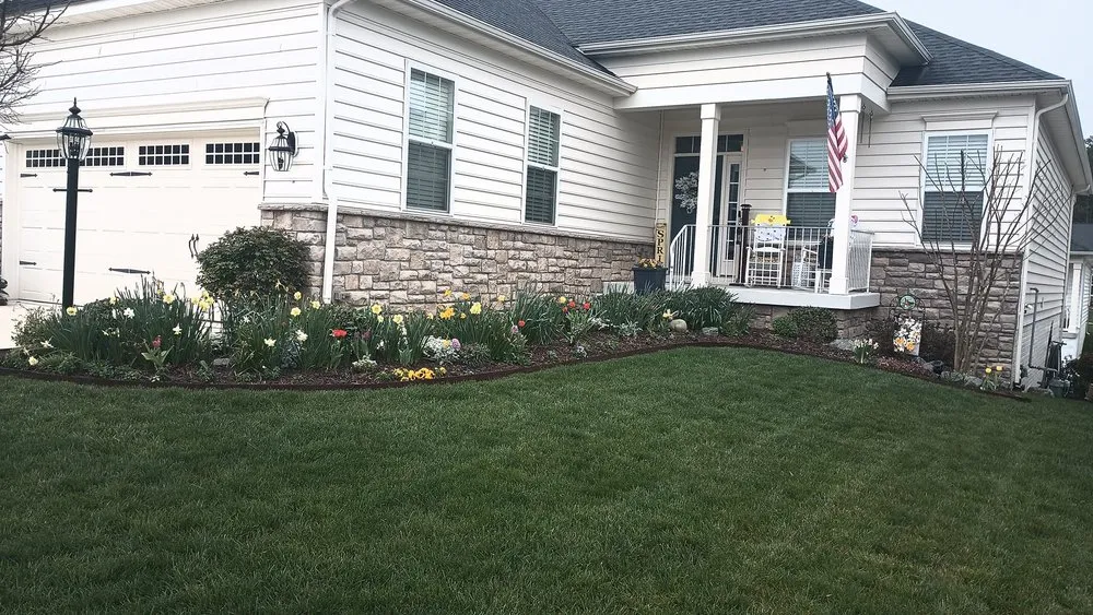 Local garden landscaping in Williamsburg, VA - Emilio Landscaping