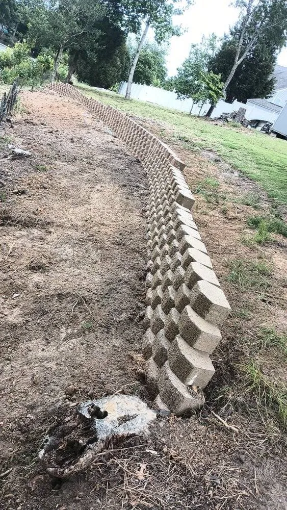 Trusted yard cleanup service for outdoor upgrades across Williamsburg, VA - Emilio Landscaping