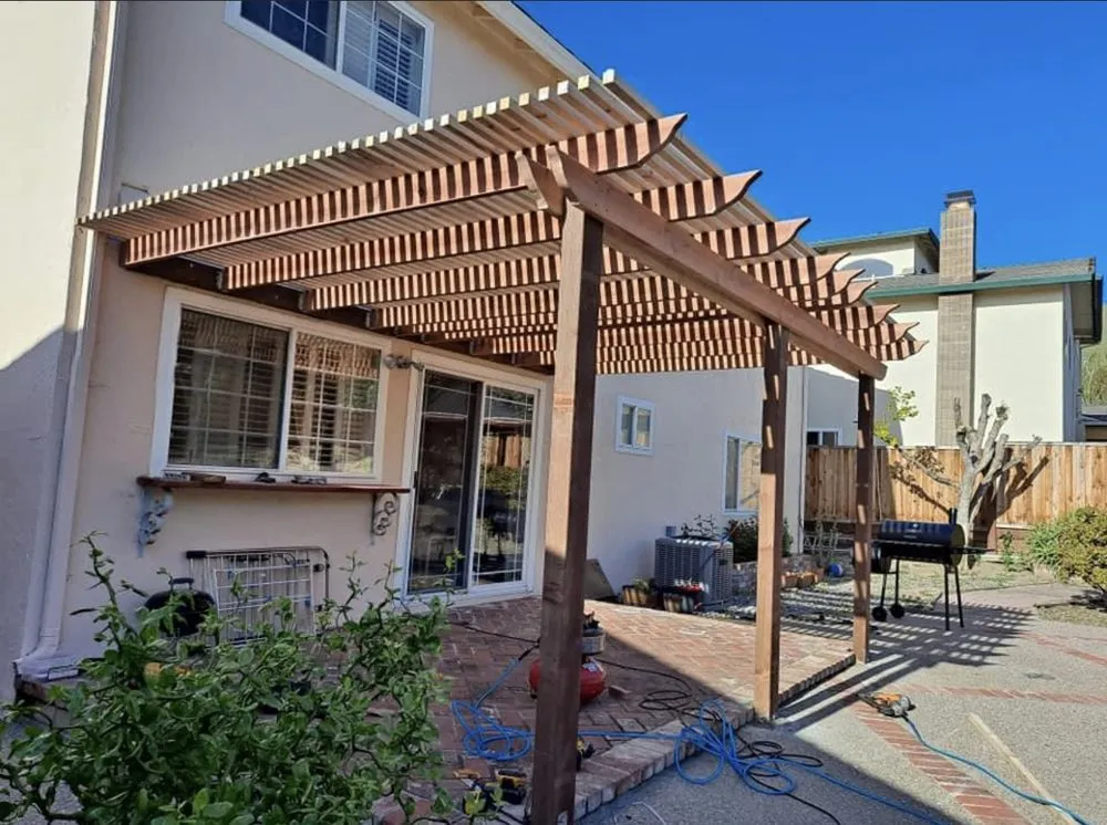 Custom lawn mowing service for homes in San Jose, CA by Emilio’s Hardscape and Landscaping