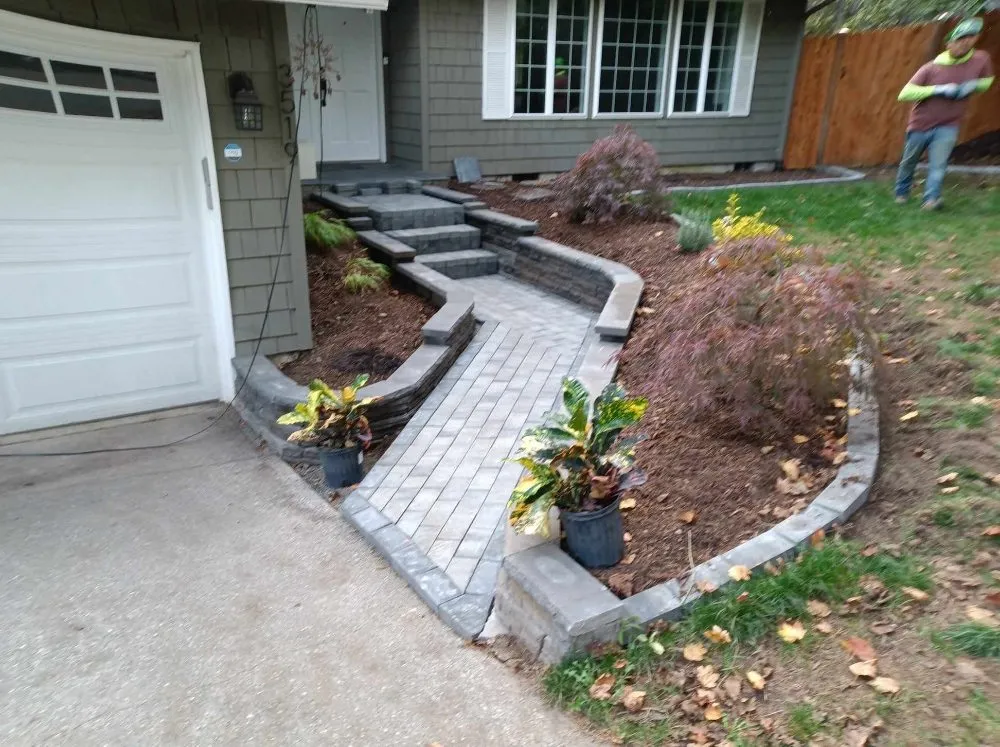 Expert garden landscaping for residential properties across Seattle, WA - EML Outdoor Services