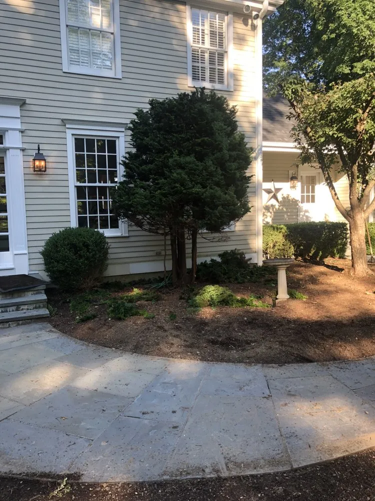 Affordable landscaping services with custom design in Bethel, CT by EML Services