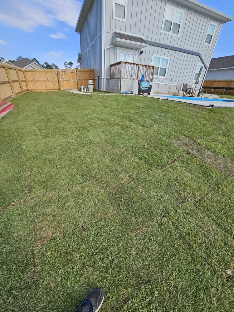 Expert landscape design near you across Pensacola, FL - Emmanuel Hernández landscaping