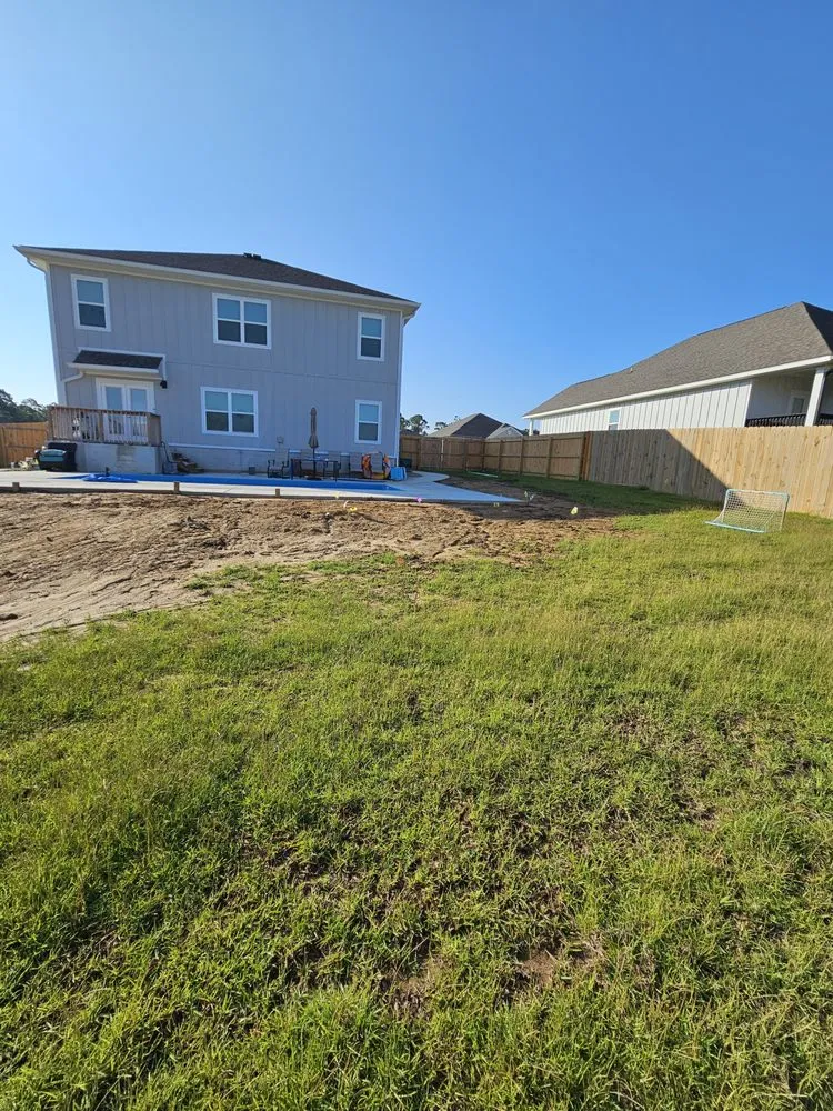 Reliable outdoor landscaping experts serving Pensacola, FL - Emmanuel Hernández landscaping