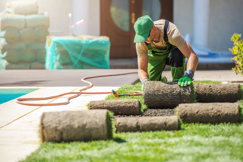 Professional lawn mowing service in Jackson Township, NJ by Emmanuel Martinez Lawn Service