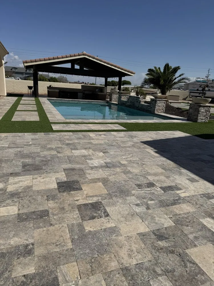 Custom outdoor landscaping in Phoenix, AZ by Empire Hardscape