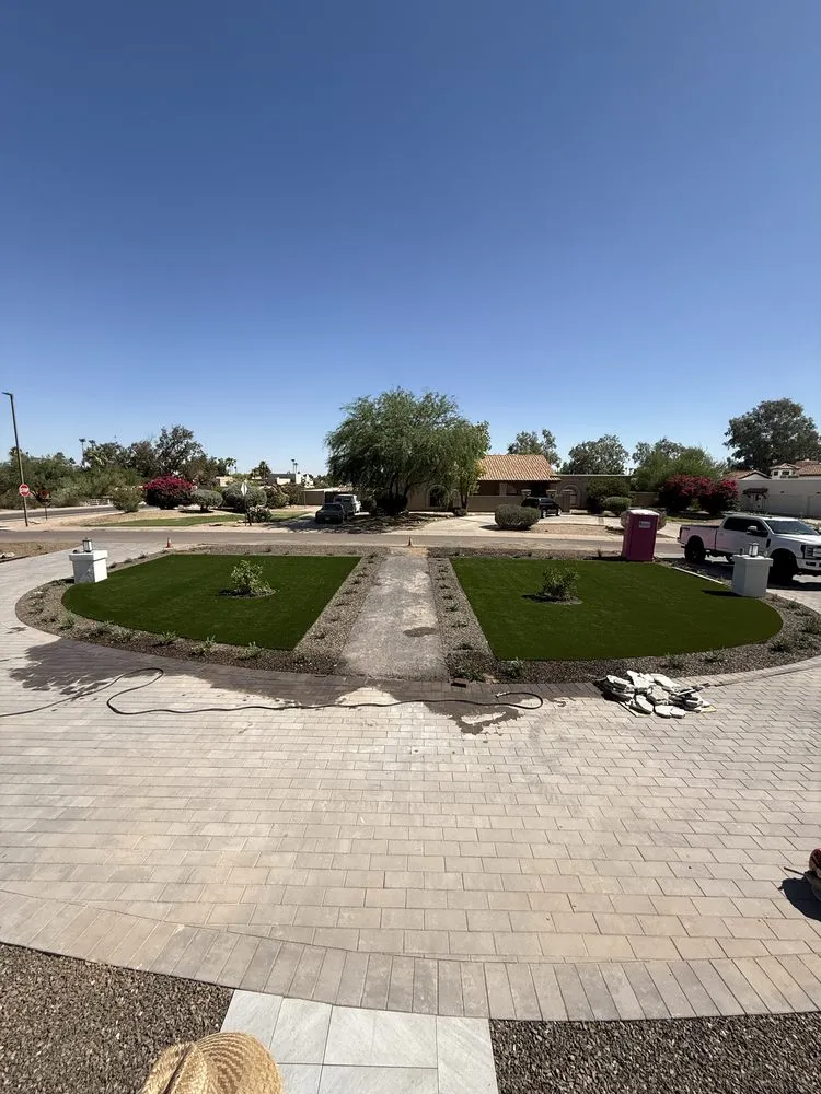 Custom outdoor landscaping near you in Phoenix, AZ by Empire Hardscape