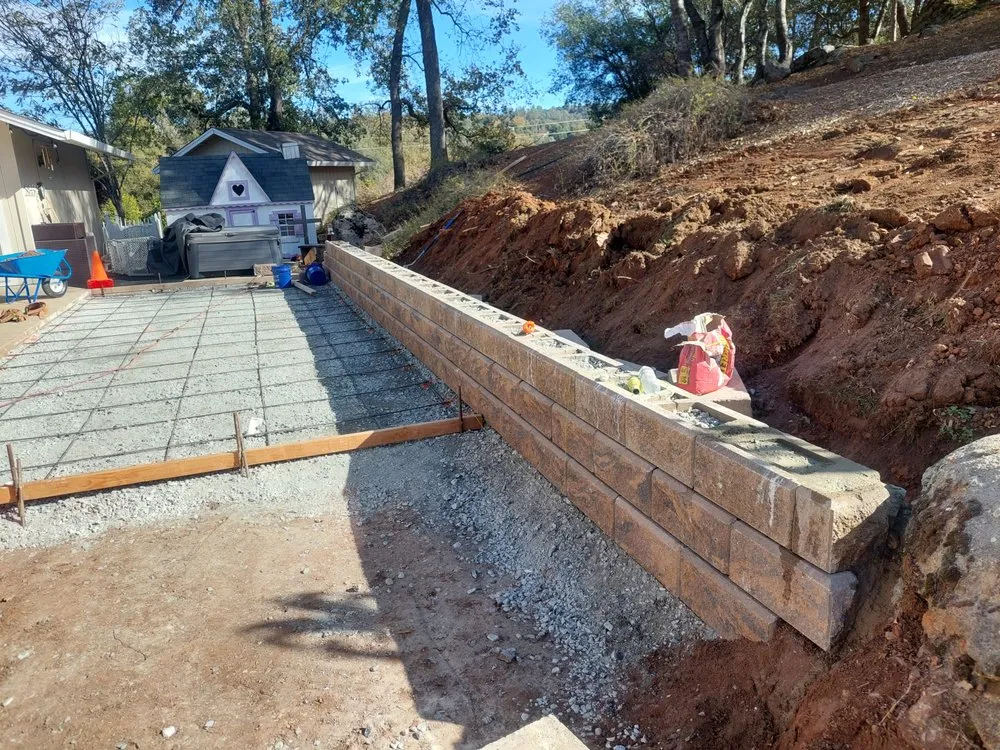 Reliable yard maintenance for year-round maintenance across La Grange, CA - Empire Landscaping