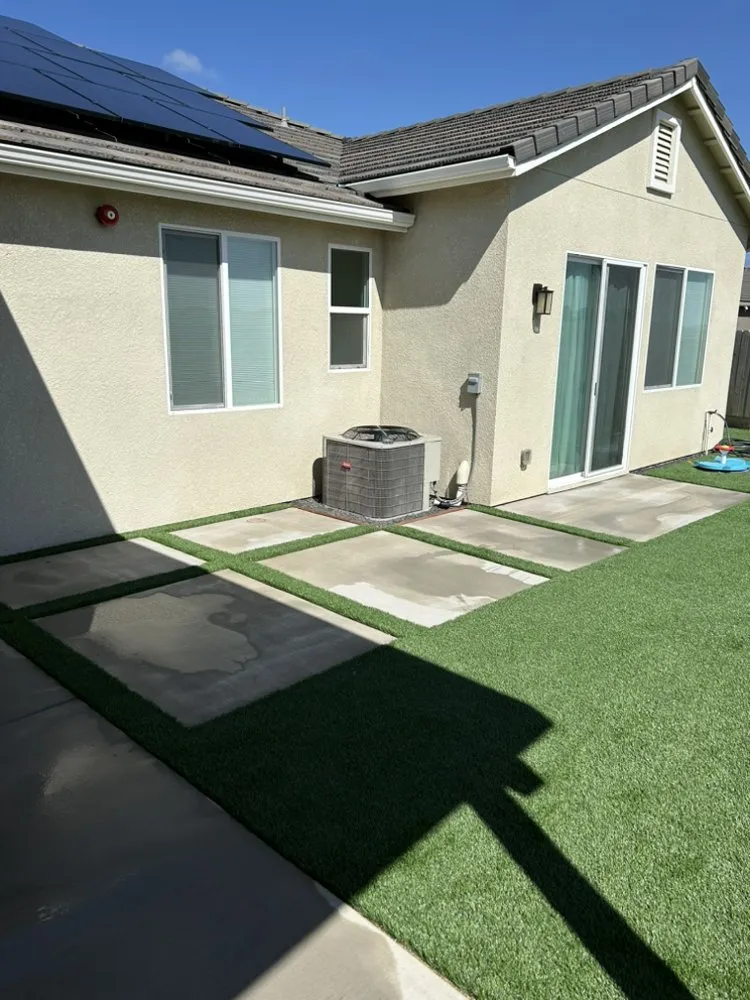 Professional yard maintenance in Los Banos, CA - Empire Landscaping