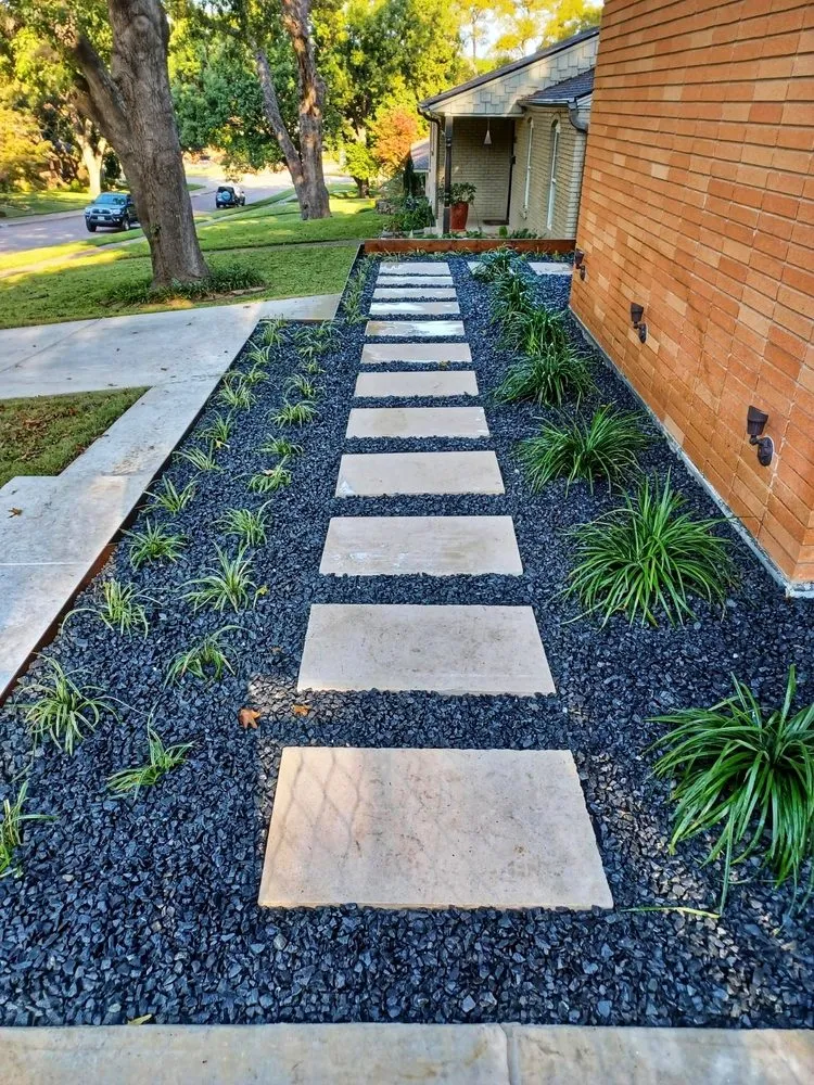 Custom yard cleanup service for homes in Plano, TX by Empire Landscaping