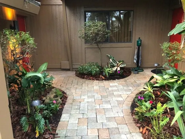Reliable residential landscaping in Tampa, FL by Empire Scapes