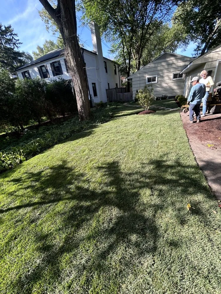 Top-rated garden landscaping for beautiful yards across Mount Prospect, IL - Empire Tree and Landscape