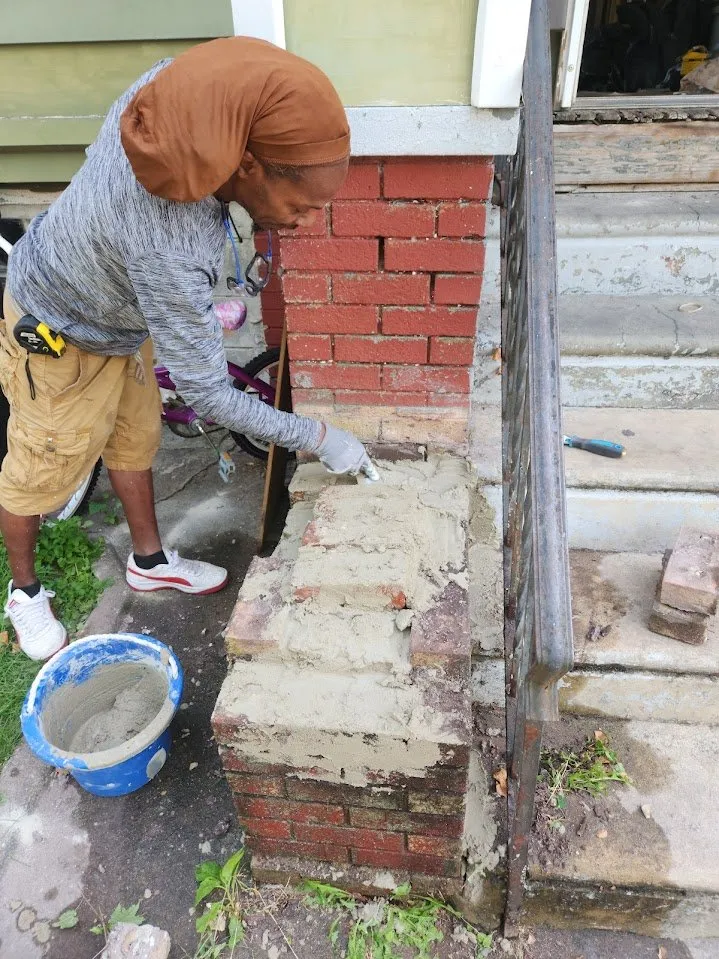 Affordable landscape installation for homes across Upper Darby, PA - Emteez Services