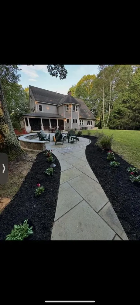 Custom residential landscaping with custom design in Bedford, NH by En Gannim