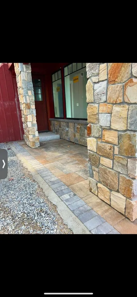 Top-rated landscape design in Bedford, NH by En Gannim