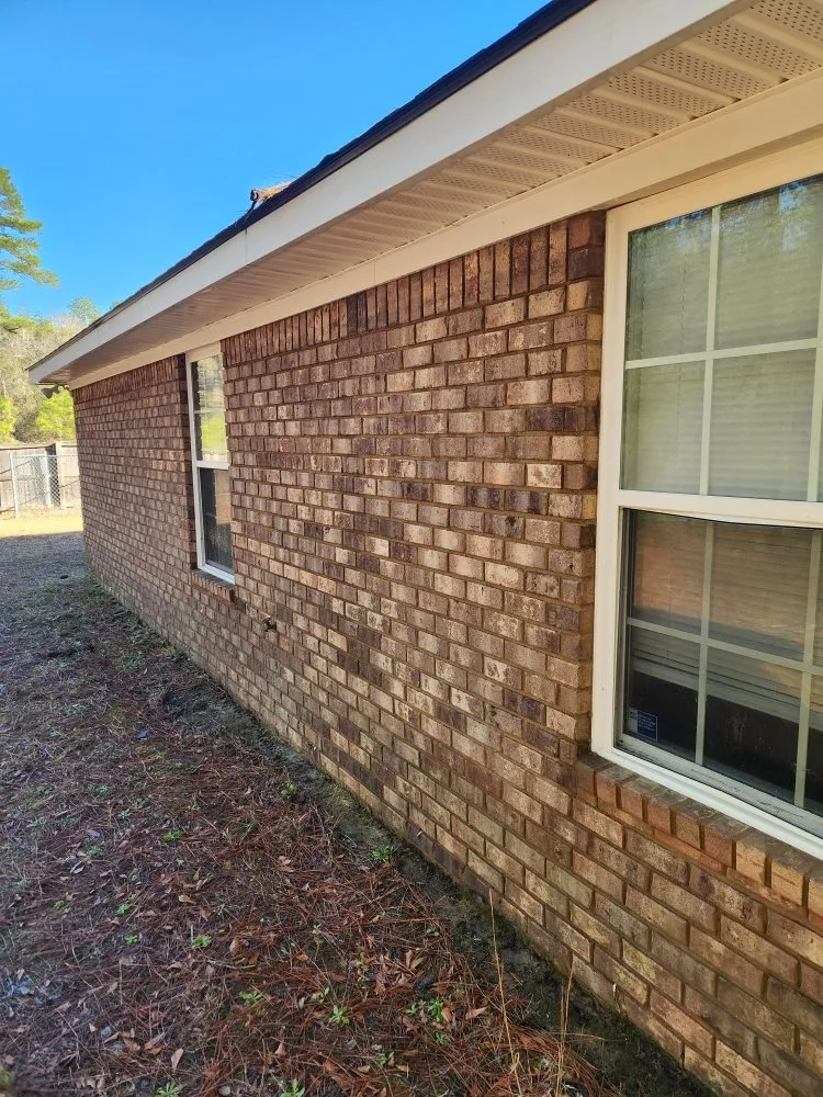 Expert outdoor landscaping in Hinesville, GA by Enabreeze Pressure Washing and Lawn Services