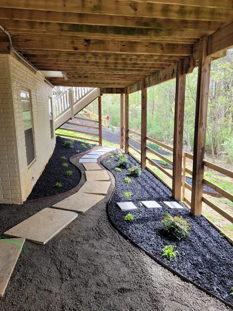 Custom landscape installation for beautiful yards across Frederick, MD - Enamorado Contractors