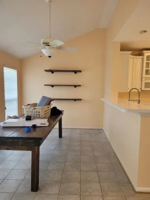 Enamorado Contractors Logo