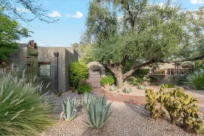 Top-rated garden landscaping for outdoor upgrades across Phoenix, AZ - Enchanted Garden Landscape