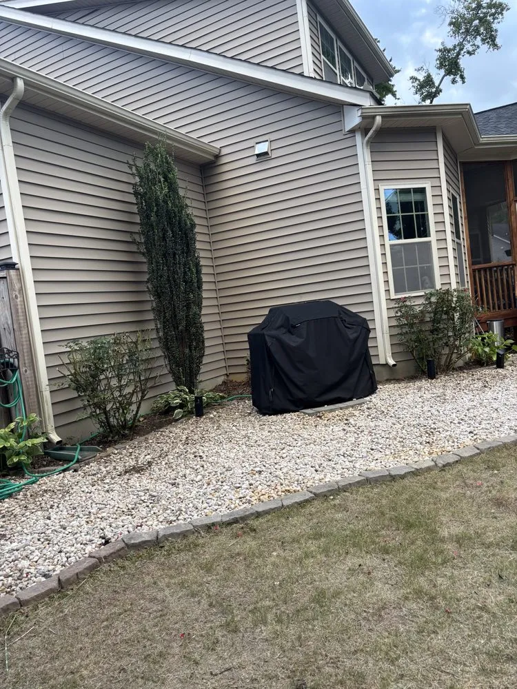 Professional landscaping services experts serving Clayton, NC - Enchanted Garden’s Landscaping